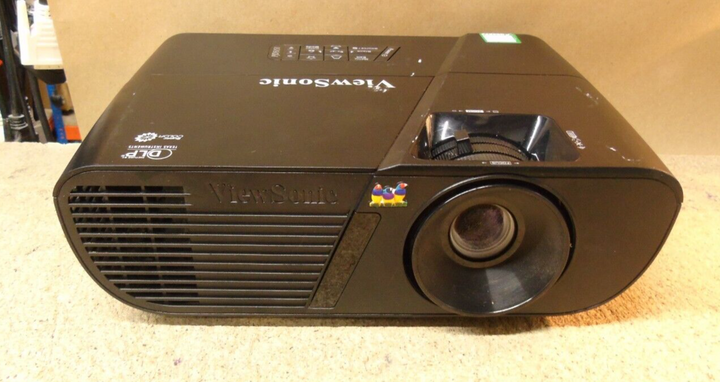 Viewsonic PJF5151 LightStream 3300 ANSI Lumens SVGA Projector (3675 LAMP HOURS)