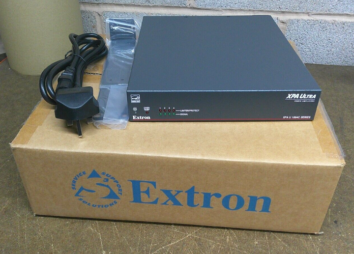 Extron XPA U 1004C Four Channel Combo Amplifier 100 Watts Per Channel