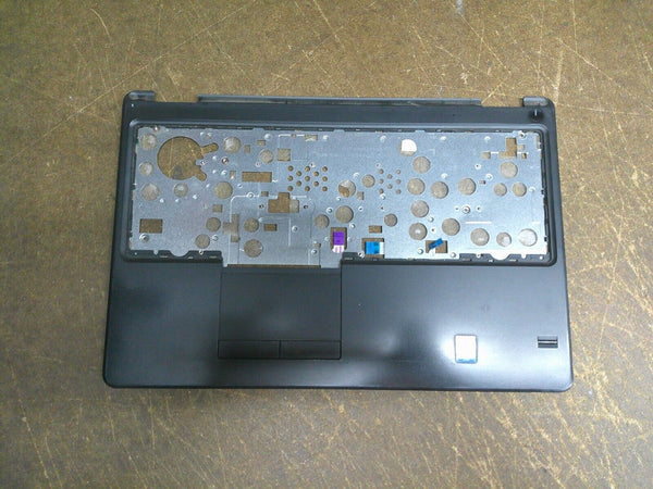 Dell Latitude E5550 AP13M000B00 15.6" Palmrest Middle Cover + Touchpad